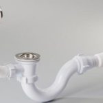 Выбор, сборка и установка сифона для ванны
